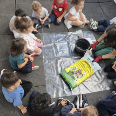 Strong Blur On All 9